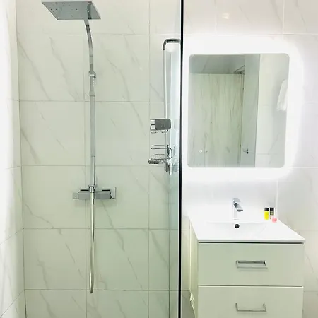 Plateia Deluxe Apartament *