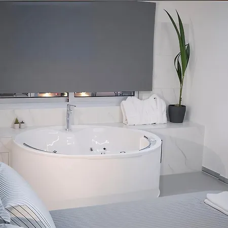 Apartament Plateia Deluxe Nikozja